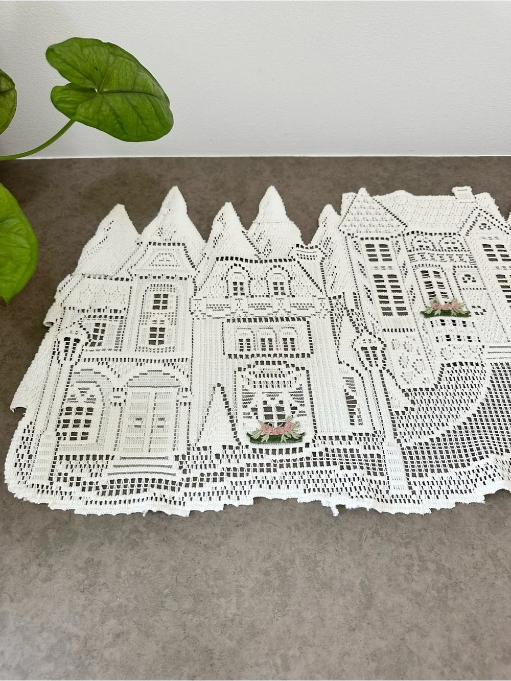 White Crochet Lace Table Runner with Village Cityscape House Motif Flowers 33”